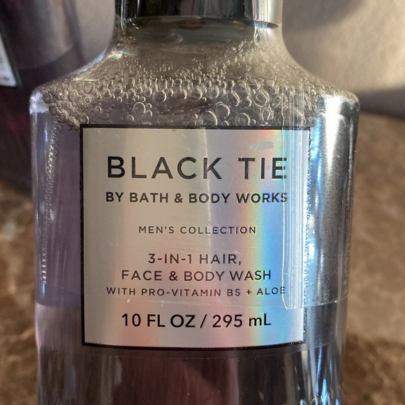 2-“BLACK TIE” B&BW Men’s Collection, 10-fl oz, 3-in-1 Hair, Face & Body Wash NWT - Picture 3 of 6